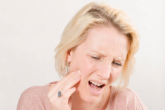 放疗后出现严重的吞咽困难该怎么办？